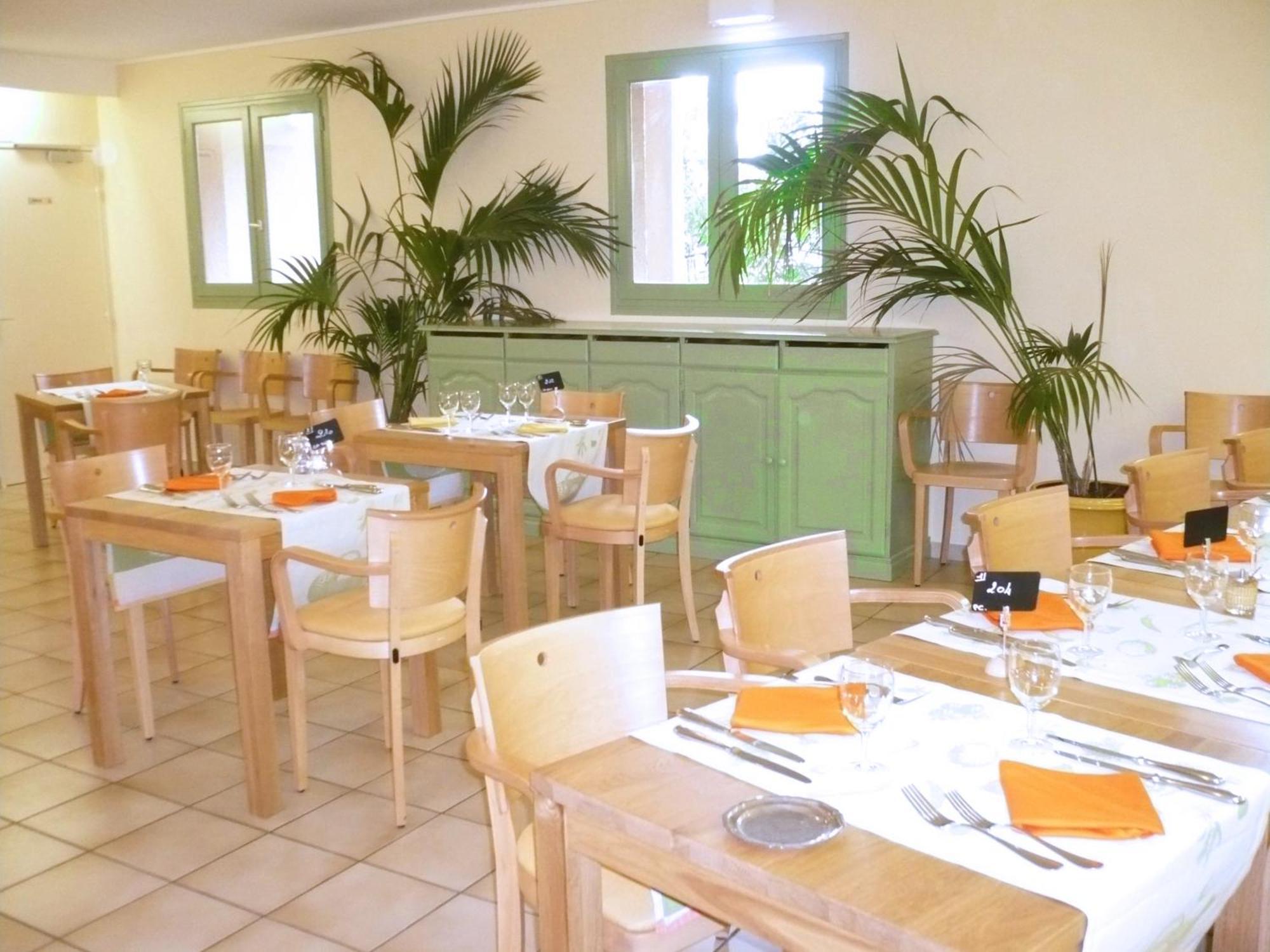 Le Roussillon Otel Amélie-les-Bains-Palalda Dış mekan fotoğraf